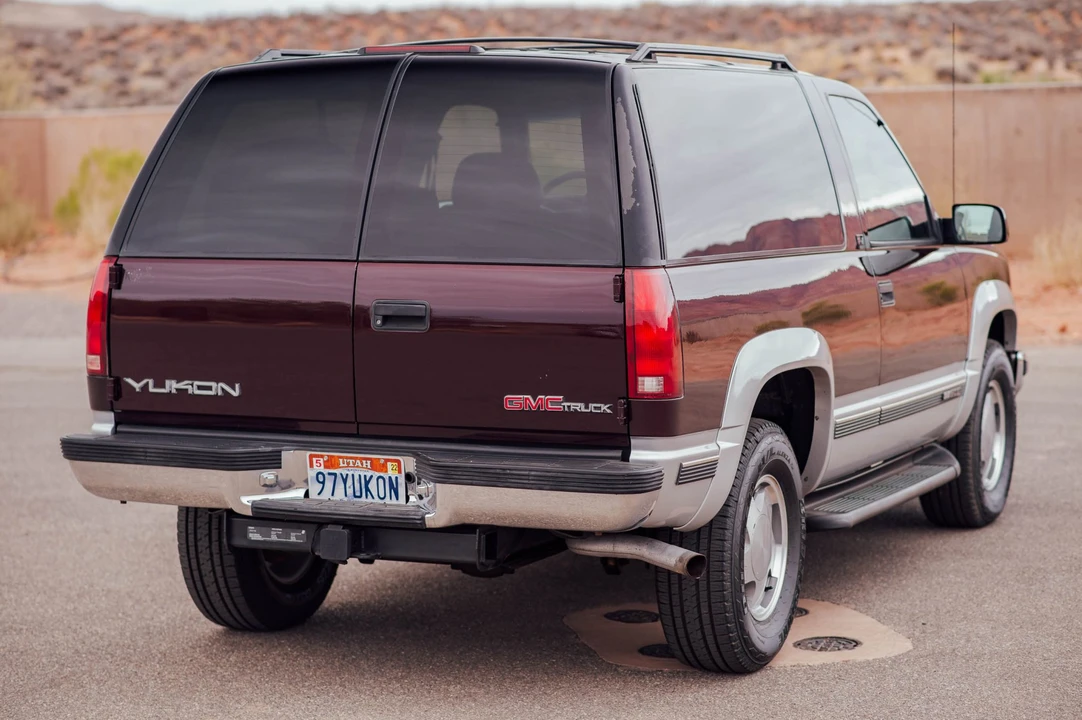 1997 GMC Yukon 1st Gen - Image 9 of 31