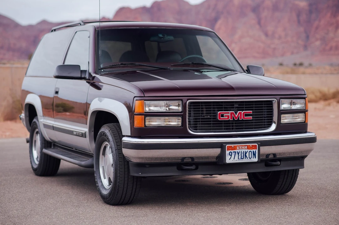 1997 GMC Yukon 1st Gen - Image 11 of 31