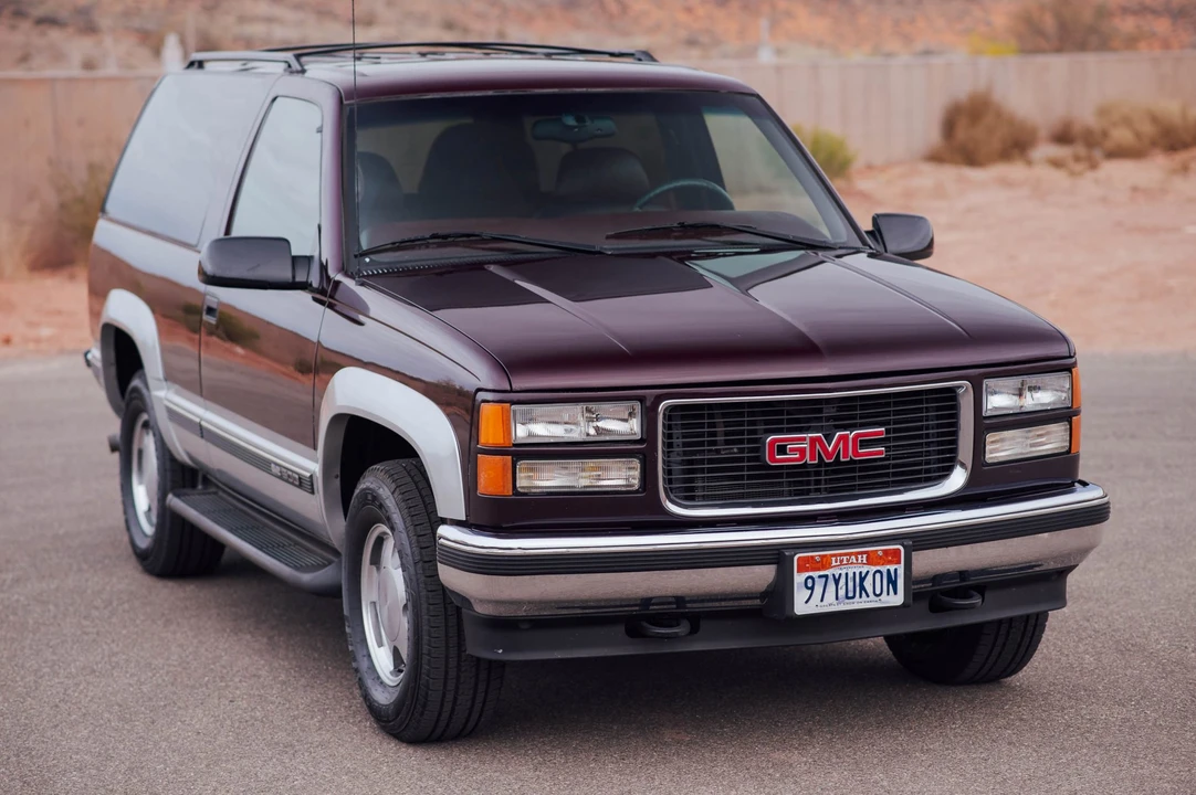 1997 GMC Yukon 1st Gen - Image 12 of 31