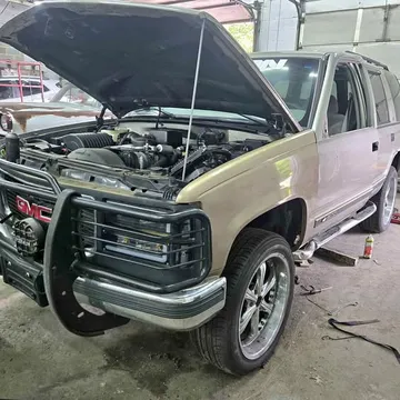 1997 GMC Yukon SLT Sport Utility 4D