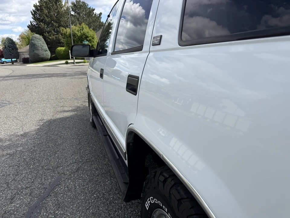 1997 GMC Yukon 1st Gen - Image 11 of 21