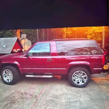 1997 GMC Yukon Sport Utility 2D