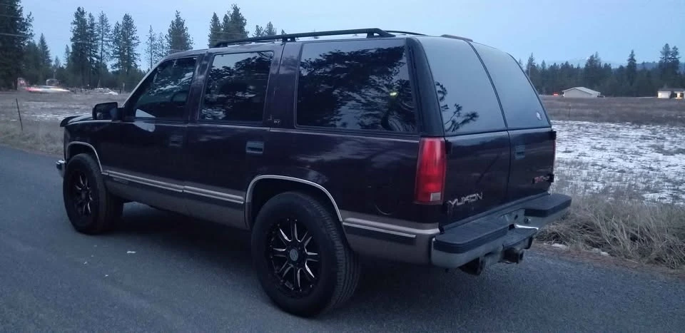 1997 GMC Yukon 1st Gen - Image 3 of 6