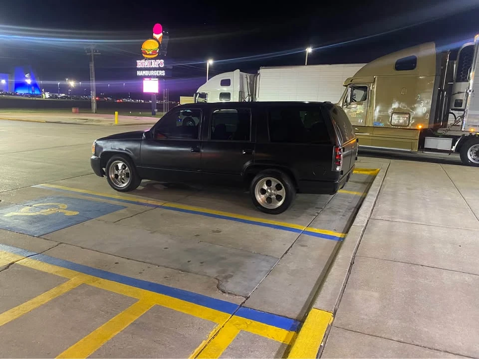 1997 GMC Yukon 1st Gen - Image 10 of 18