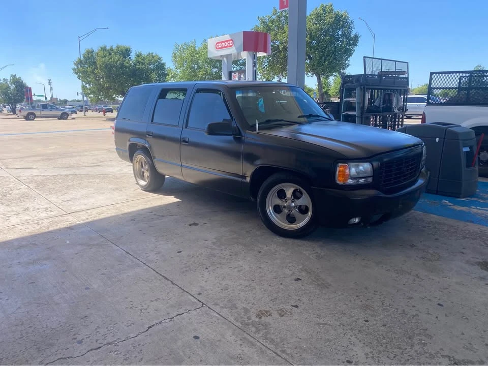 1997 GMC Yukon 1st Gen - Image 17 of 18