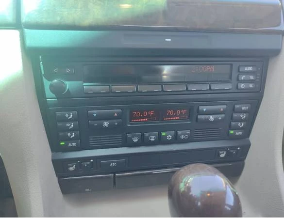 1997 BMW E38 7 Series - Image 17 of 21