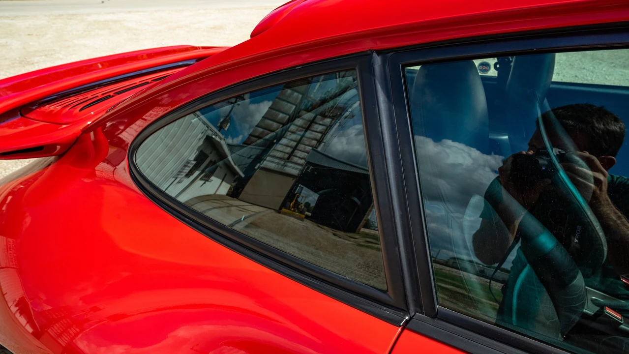 1997 Porsche 993 Carrera 4S - Image 23 of 31