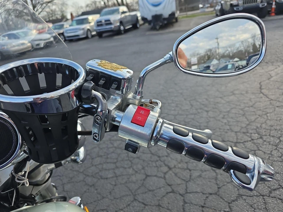 1997 Honda Gold Wing - Image 22 of 27