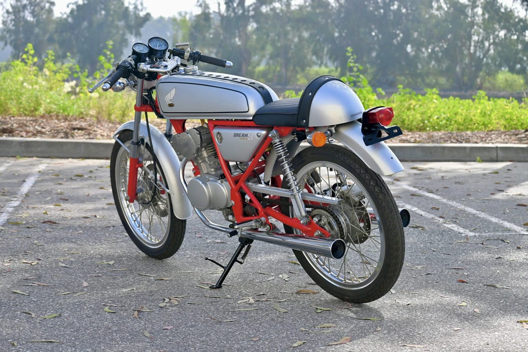 1997 Honda CB50R - Image 4 of 31