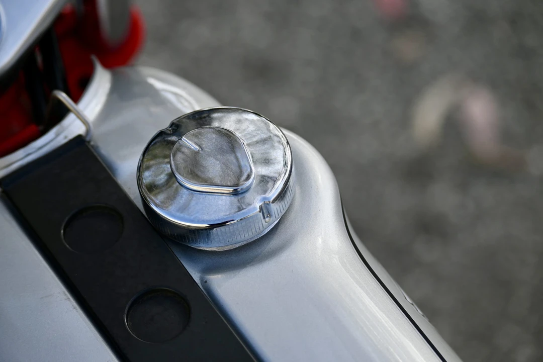 1997 Honda CB50R - Image 14 of 31