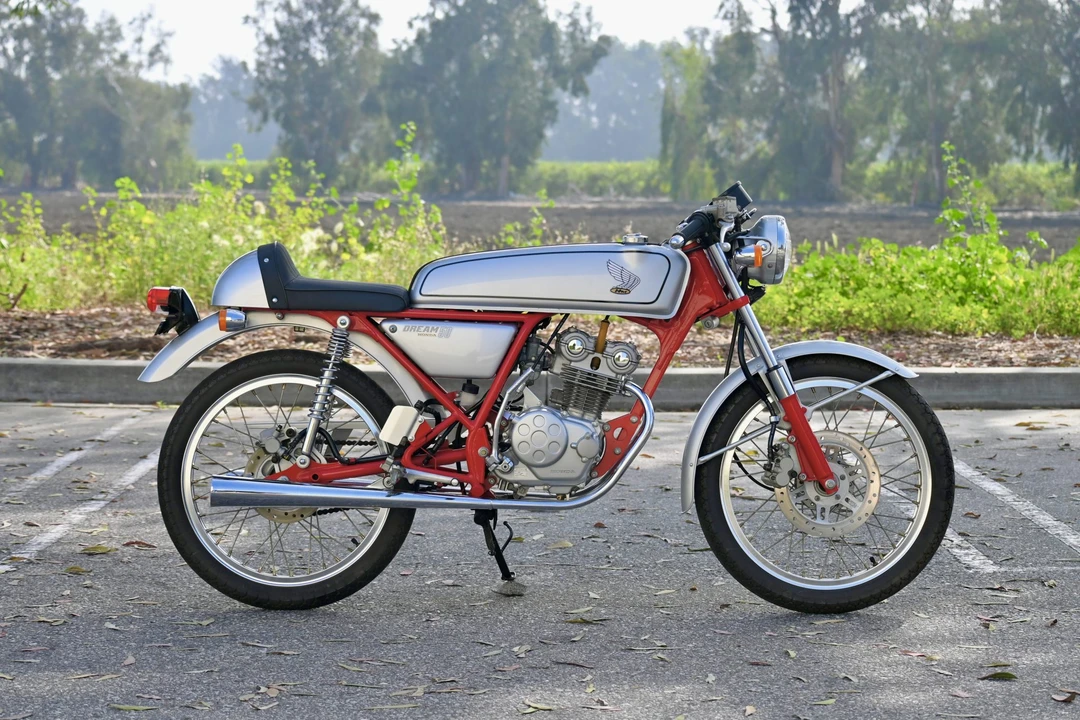 1997 Honda CB50R - Image 3 of 31