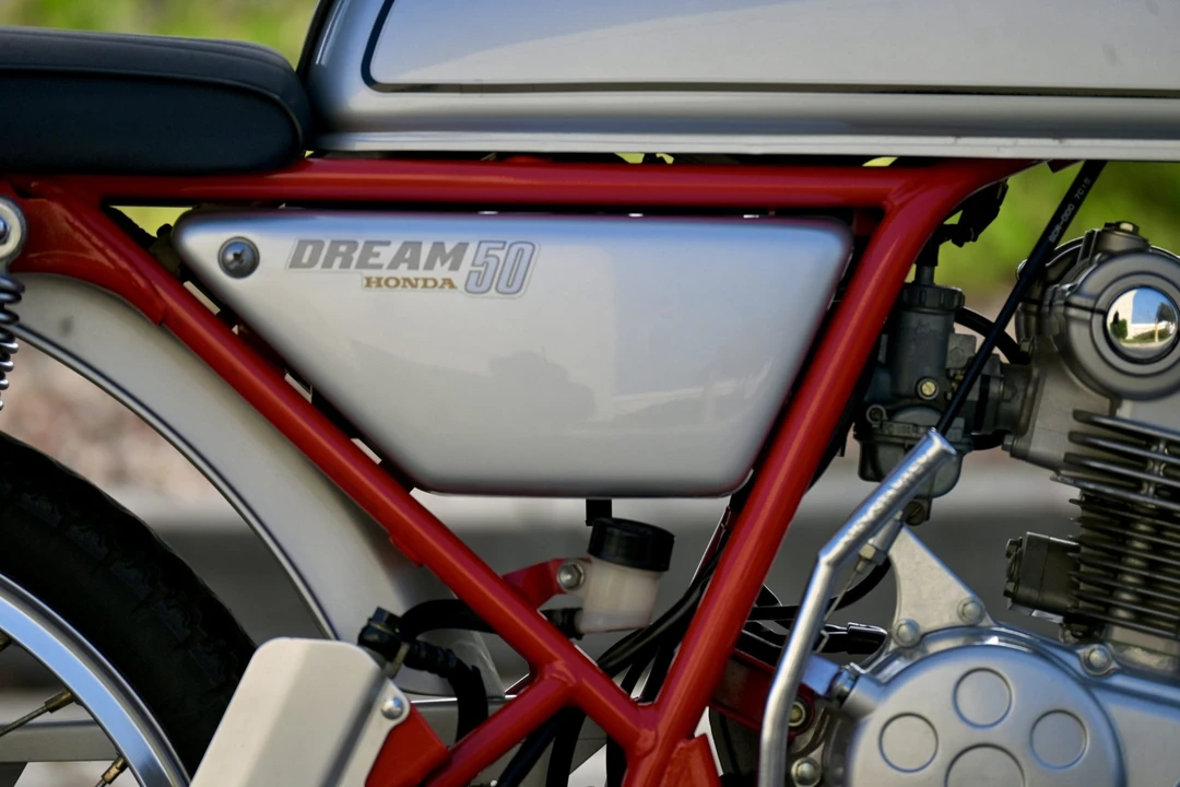 1997 Honda CB50R - Image 17 of 31