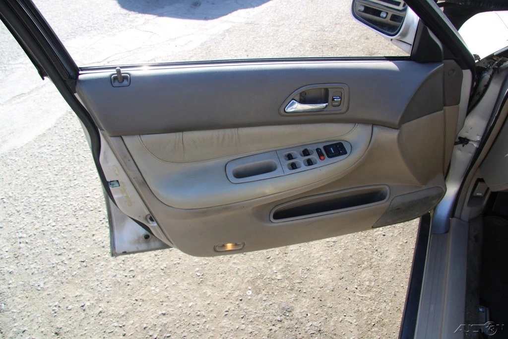 1997 Honda Accord 5th Gen - Image 12 of 21