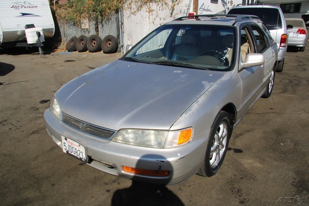 1997 Honda Accord 5th Gen - Image 2 of 21