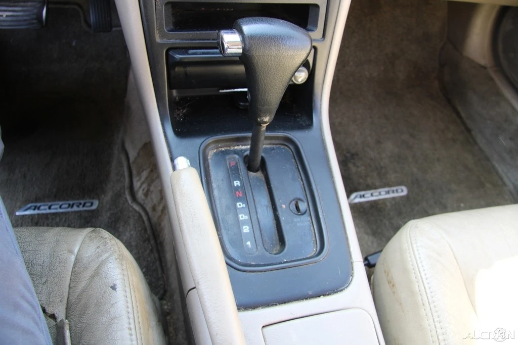 1997 Honda Accord 5th Gen - Image 18 of 21