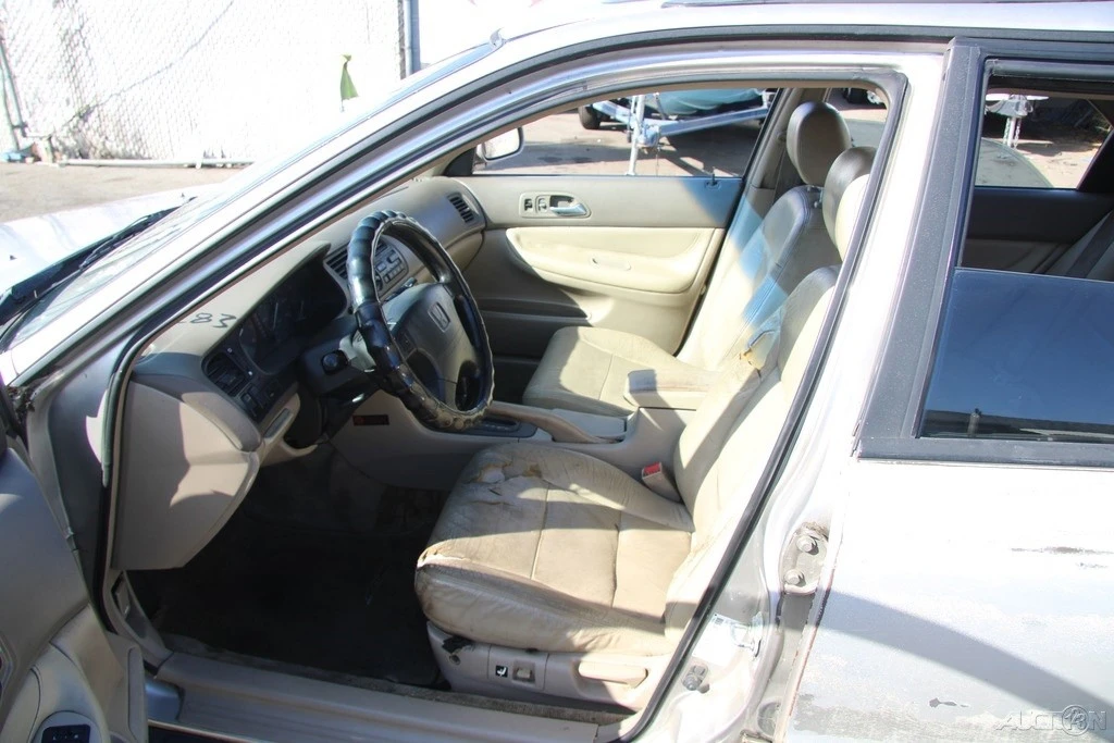1997 Honda Accord 5th Gen - Image 13 of 21