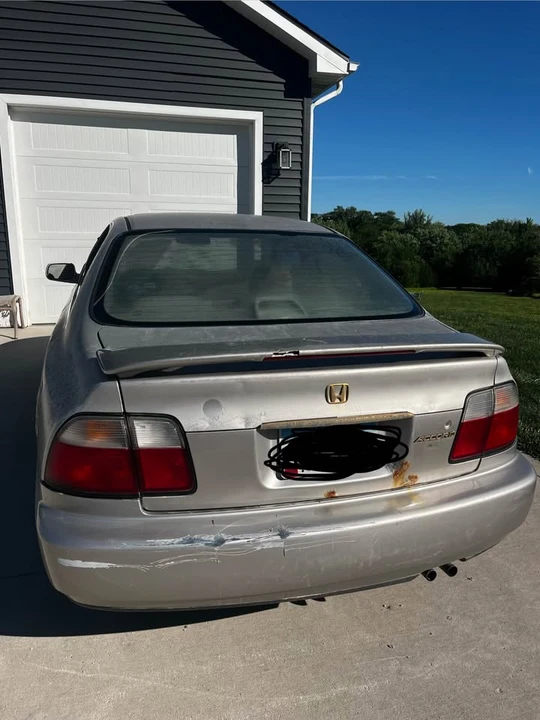 1997 Honda Accord 5th Gen - Image 14 of 17