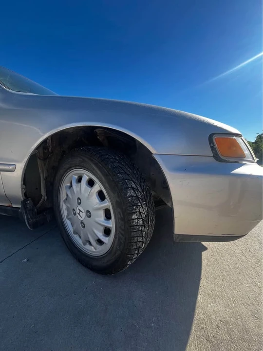 1997 Honda Accord 5th Gen - Image 4 of 17