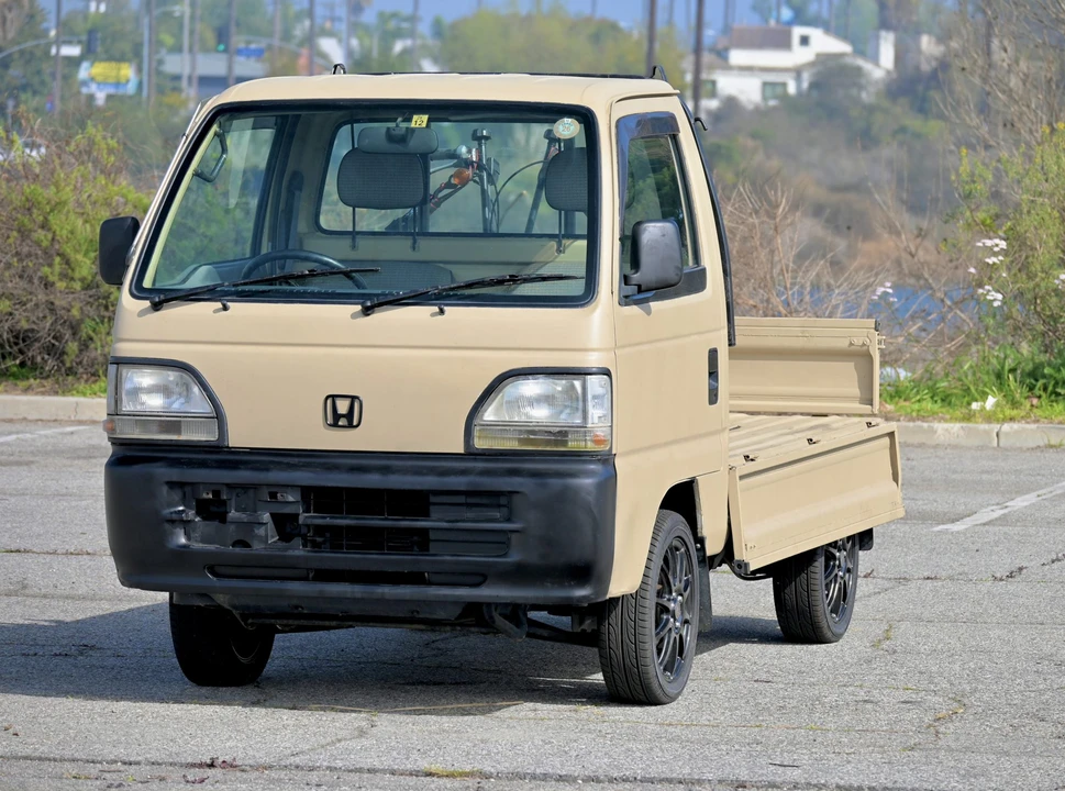 1997 Honda Acty 2nd Gen - Image 2 of 31