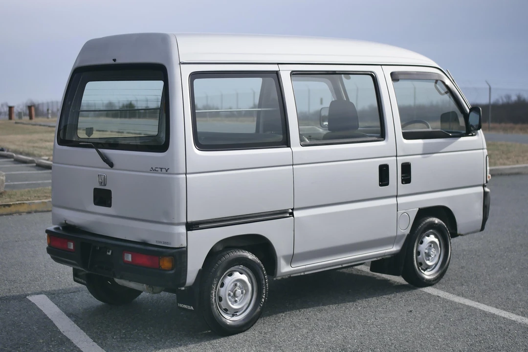 1997 Honda Acty 2nd Gen - Image 4 of 31