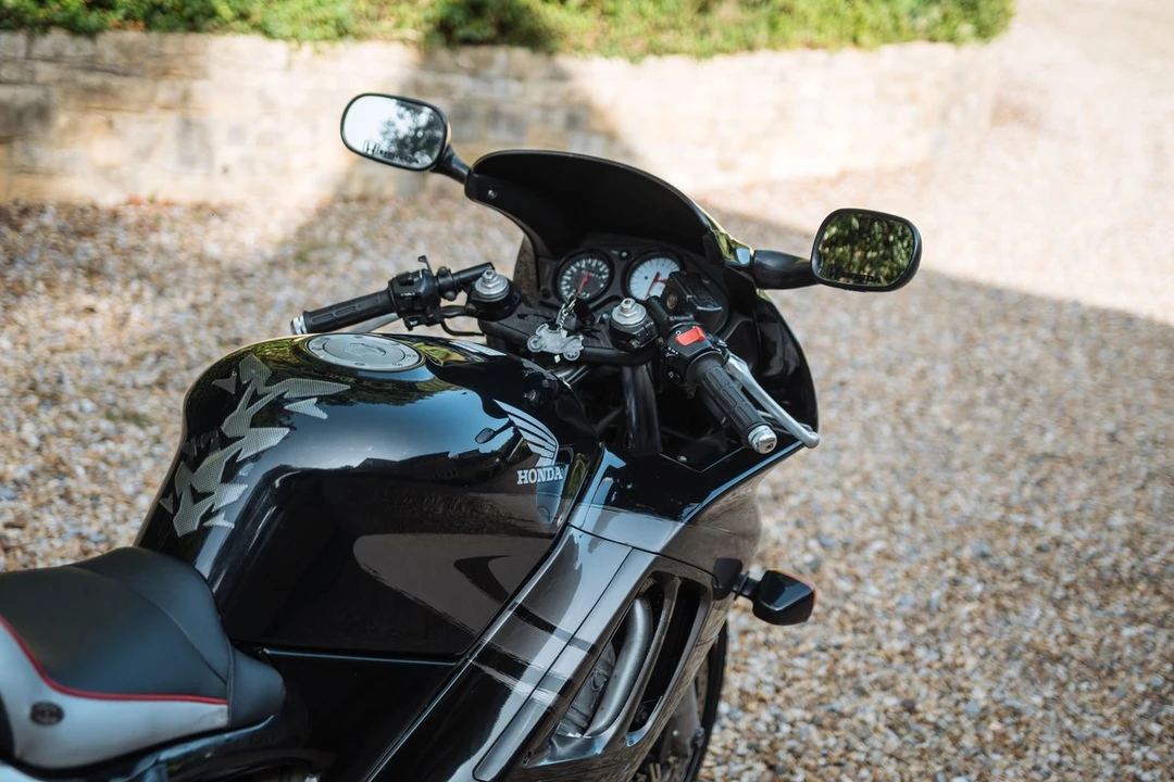 1997 Honda CBR - Image 27 of 30