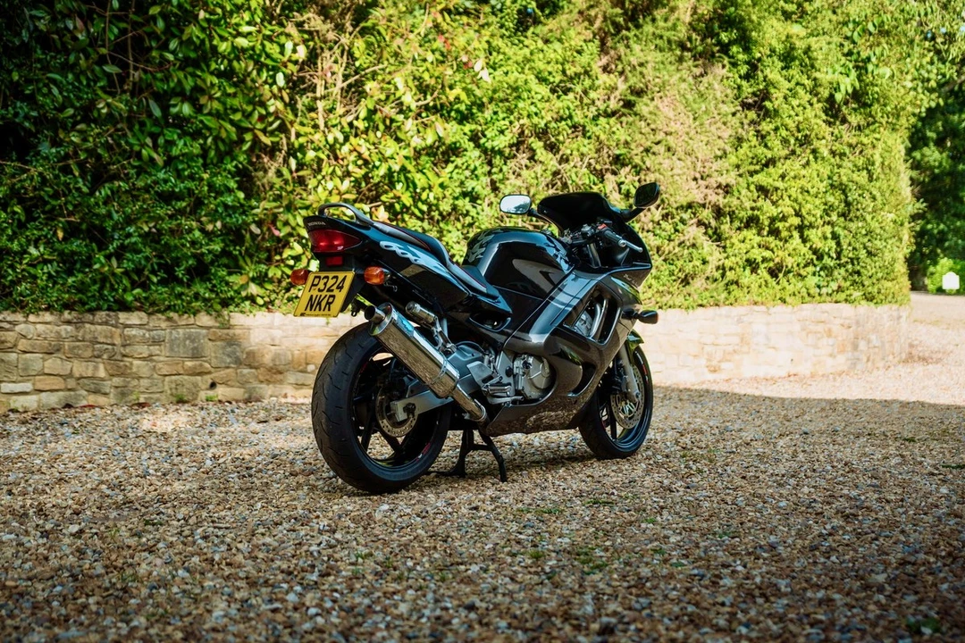 1997 Honda CBR - Image 6 of 30