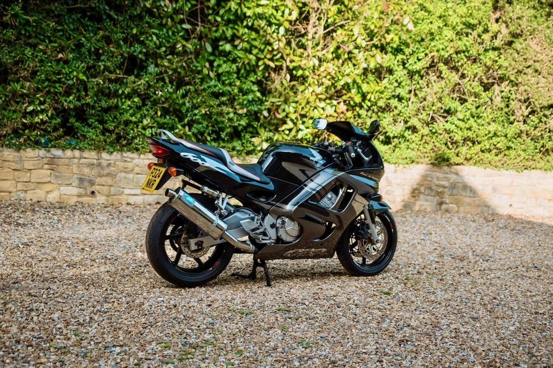 1997 Honda CBR - Image 7 of 30