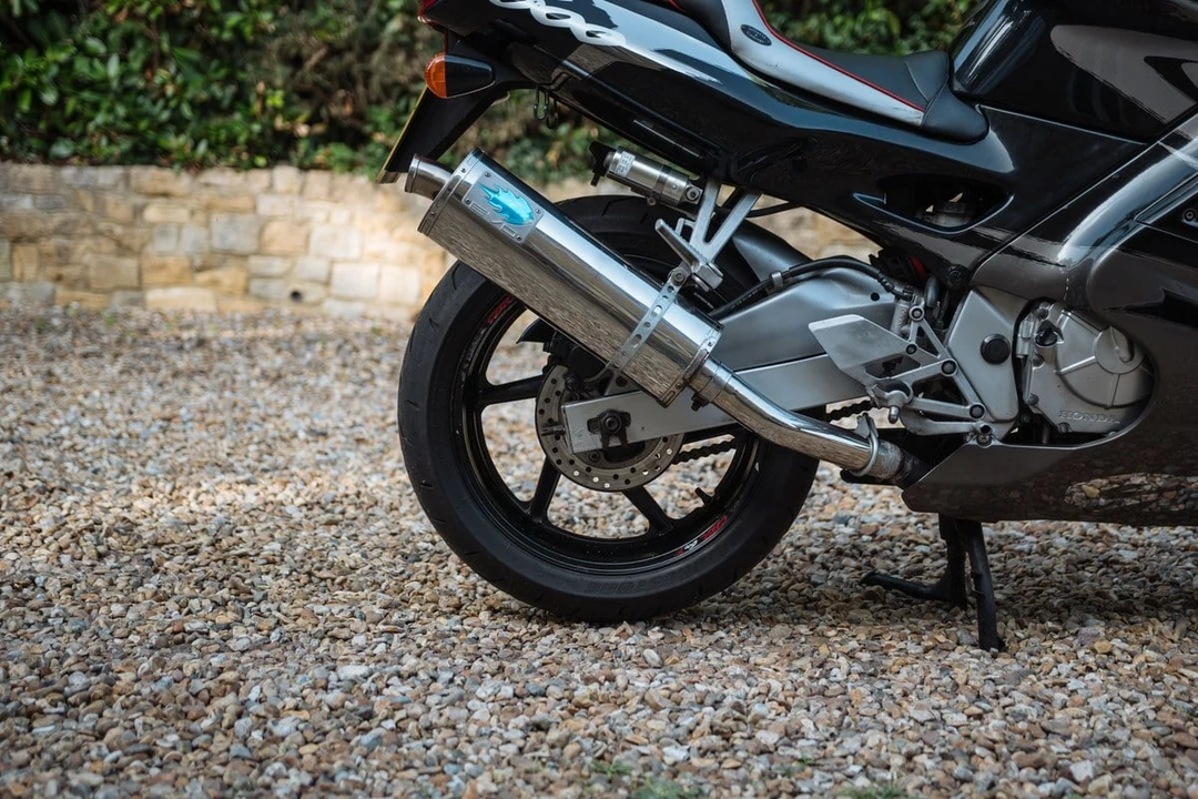 1997 Honda CBR - Image 23 of 30