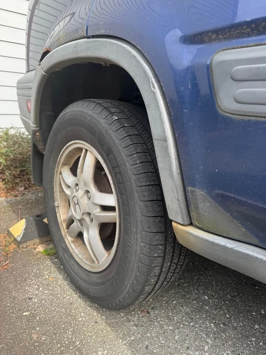 1997 Honda CR-V 1st Gen - Image 5 of 11