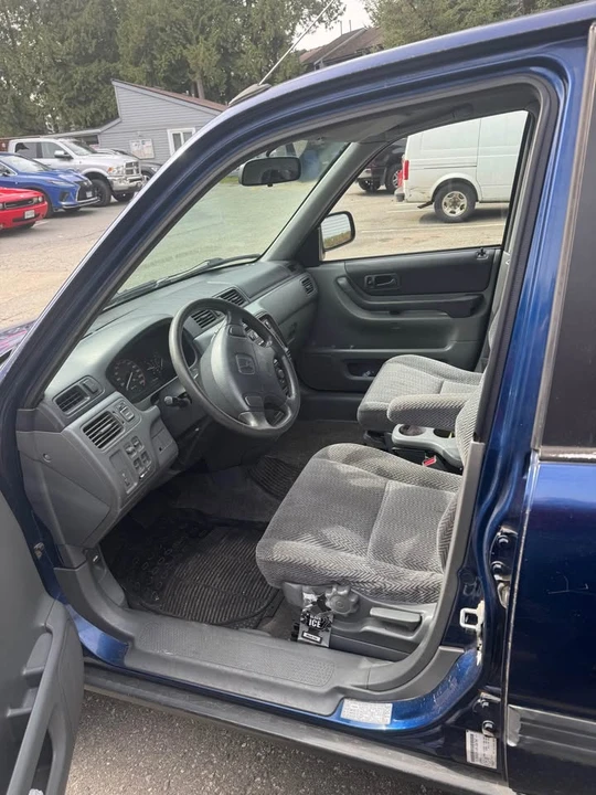 1997 Honda CR-V 1st Gen - Image 9 of 11