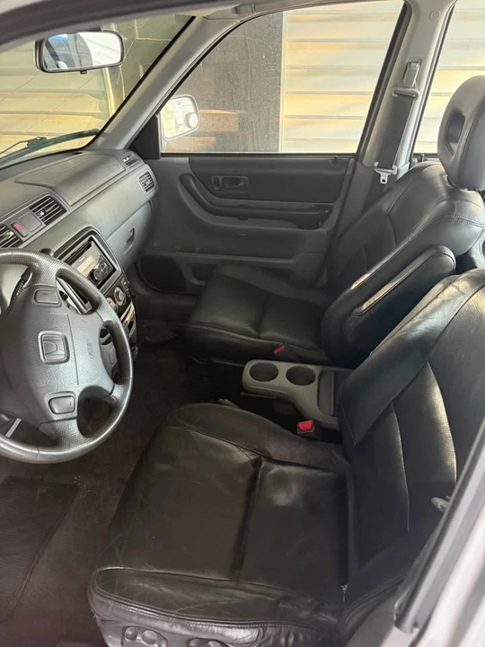 1997 Honda CR-V 1st Gen - Image 3 of 7