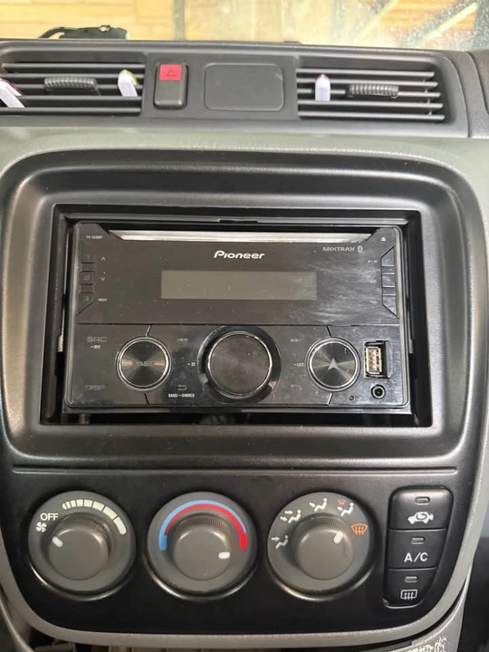 1997 Honda CR-V 1st Gen - Image 7 of 7