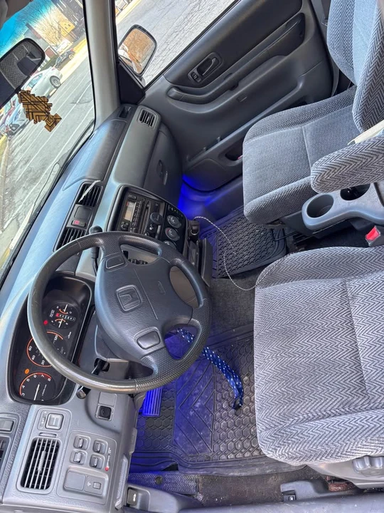 1997 Honda CR-V 1st Gen - Image 5 of 8