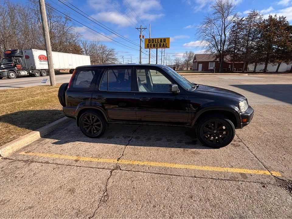 1997 Honda CR-V 1st Gen - Image 4 of 8