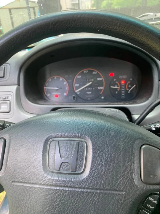 1997 Honda CR-V 1st Gen - Image 8 of 11