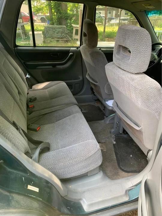 1997 Honda CR-V 1st Gen - Image 9 of 11