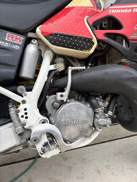 1997 Honda CR - Image 6 of 8