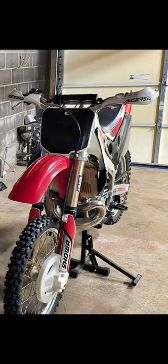 1997 Honda CR - Image 4 of 5