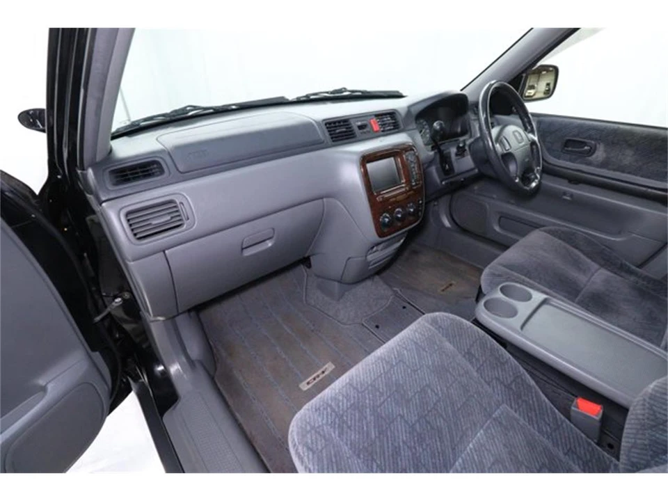 1997 Honda CR-V 1st Gen - Image 17 of 31