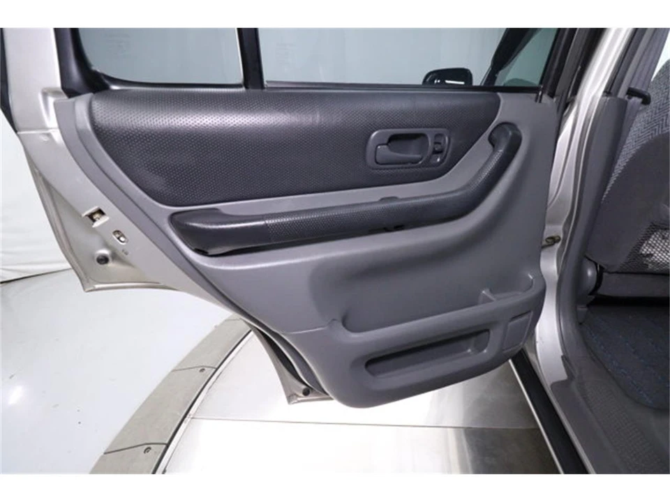 1997 Honda CR-V 1st Gen - Image 22 of 31