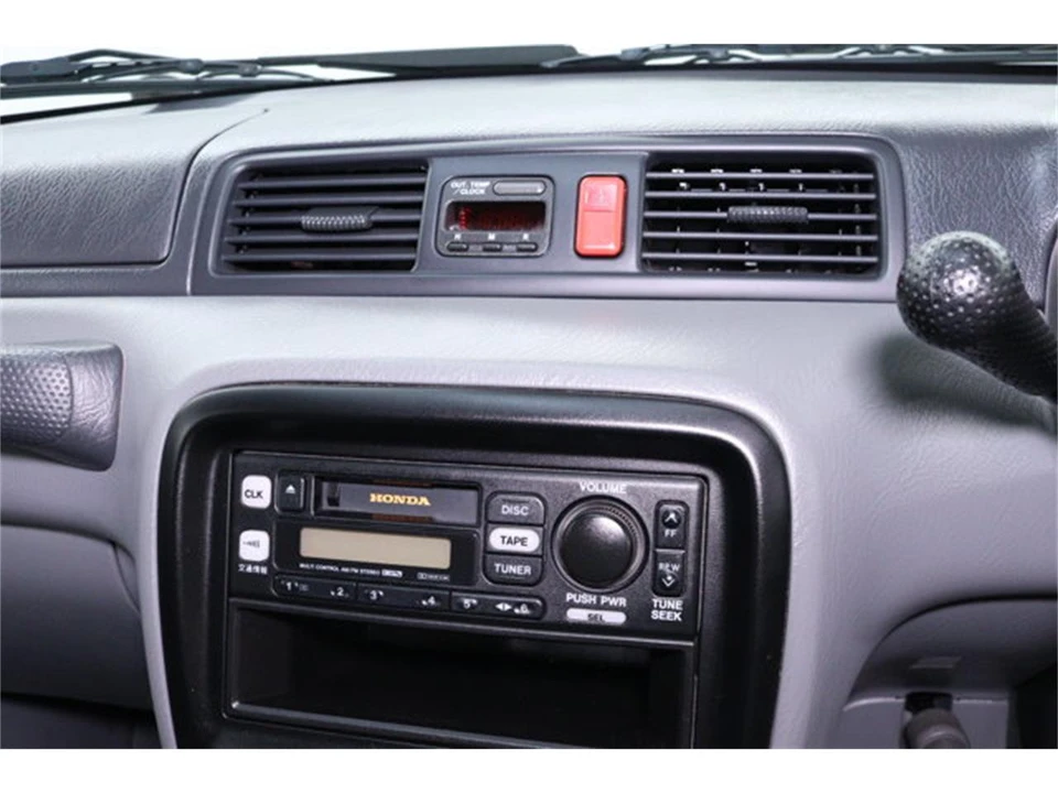 1997 Honda CR-V 1st Gen - Image 13 of 31