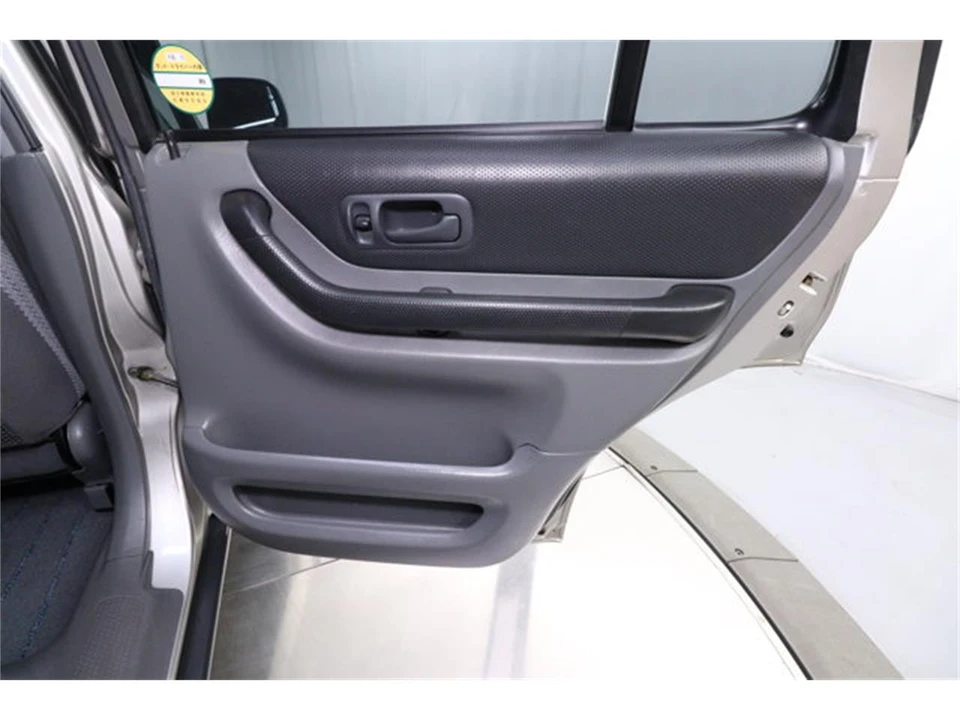 1997 Honda CR-V 1st Gen - Image 23 of 31