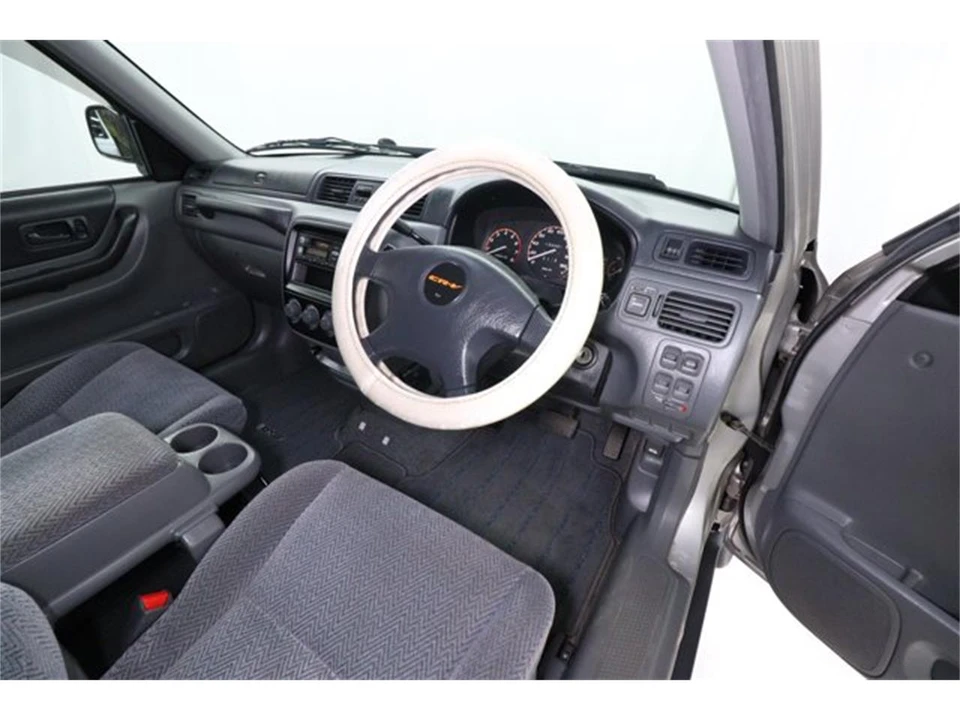 1997 Honda CR-V 1st Gen - Image 9 of 31