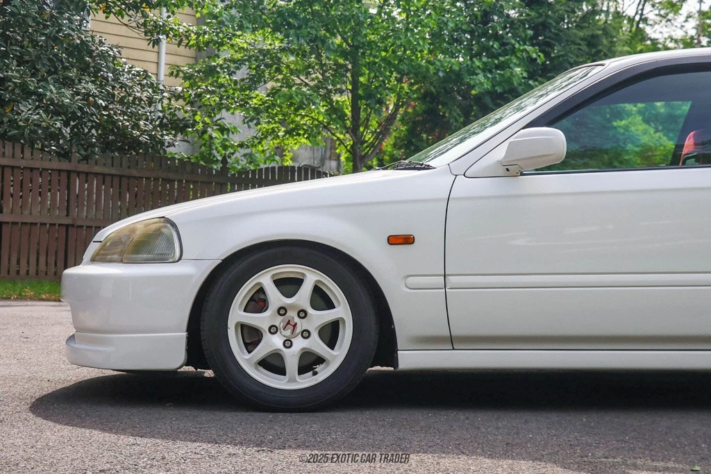 1997 Honda EK9 Civic Type R - Image 4 of 12