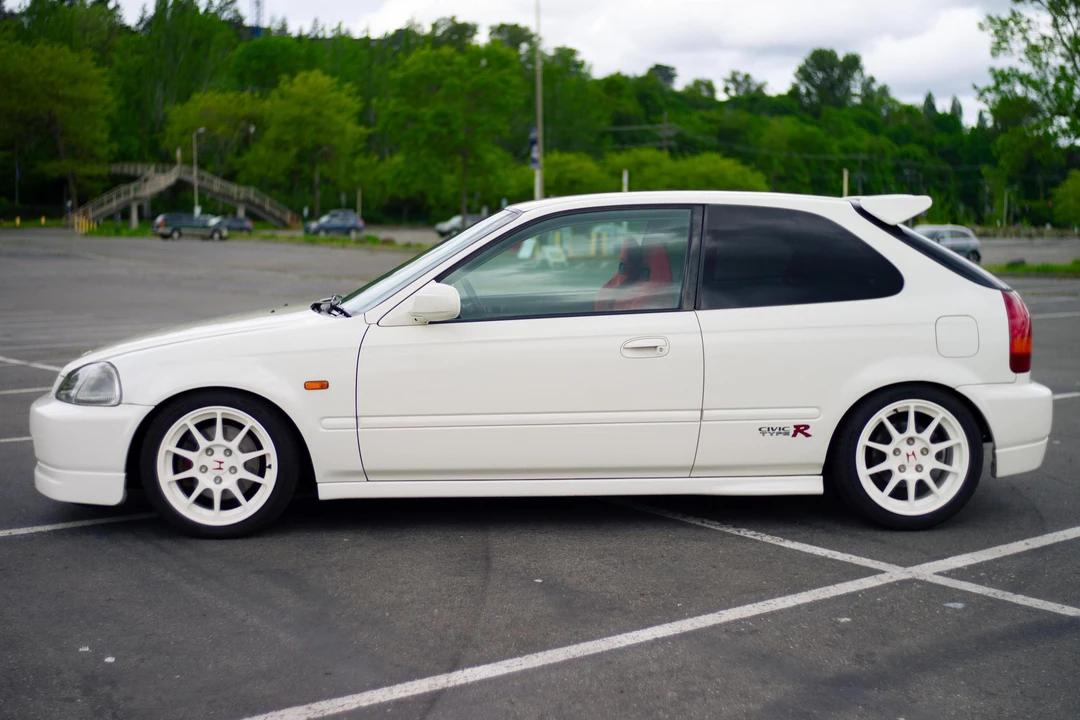 1997 Honda EK9 Civic Type R - Image 3 of 31