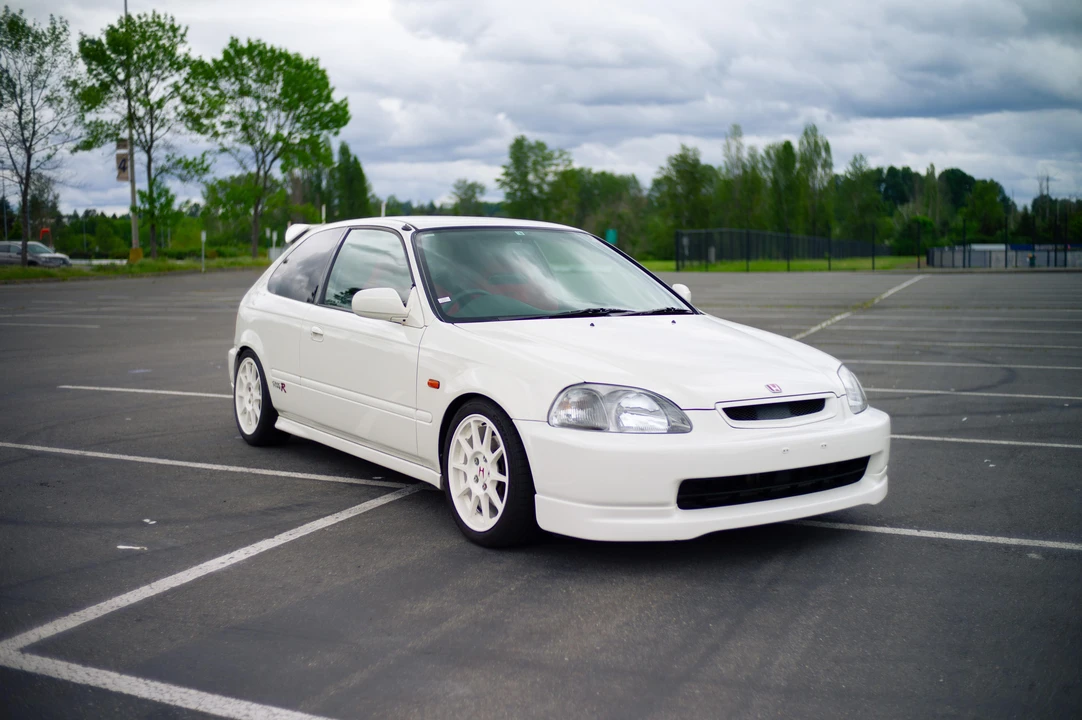 1997 Honda EK9 Civic Type R - Image 16 of 31