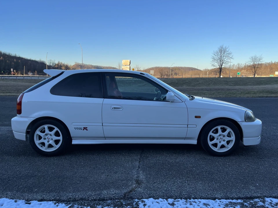 1997 Honda EK9 Civic Type R - Image 15 of 31