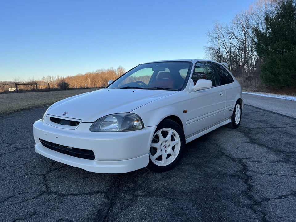1997 Honda EK9 Civic Type R - Image 2 of 31