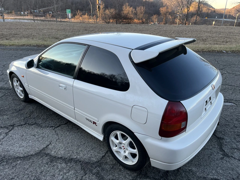 1997 Honda EK9 Civic Type R - Image 8 of 31