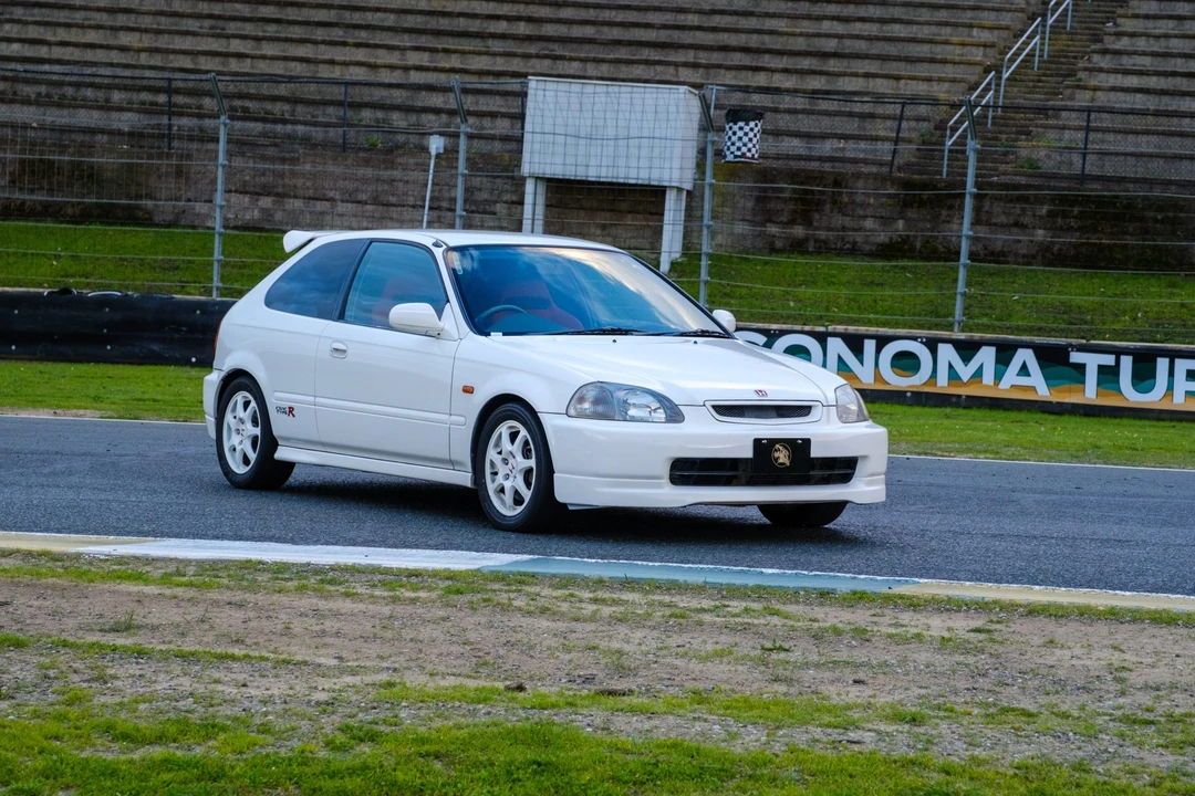 1997 Honda EK9 Civic Type R - Image 14 of 31